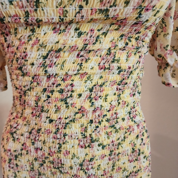 Summer dress cream/ yellow floral - Picture 3 of 10
